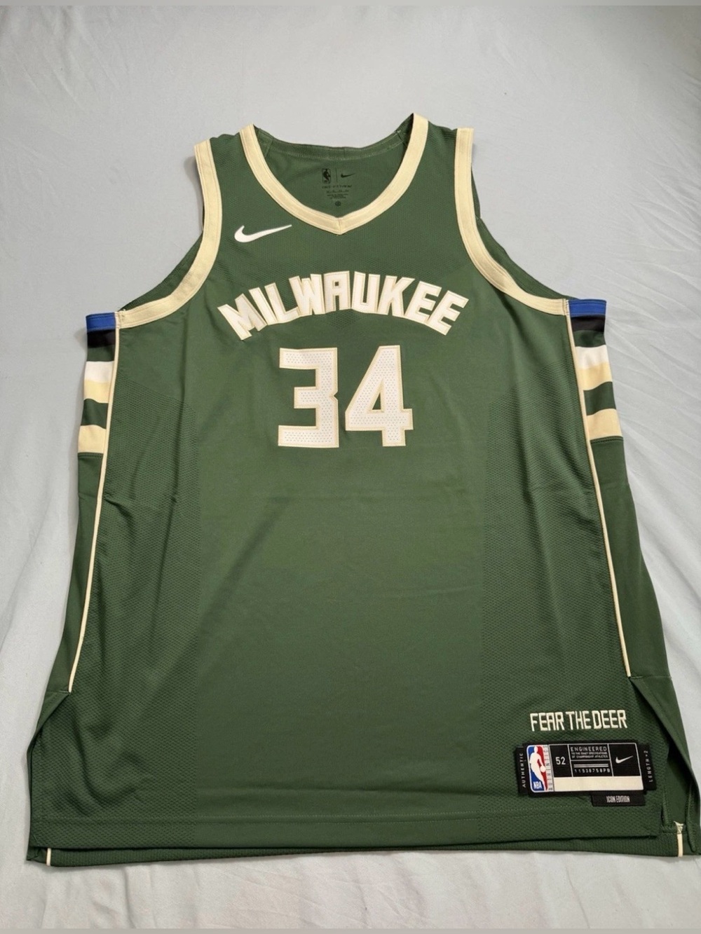 Nike Milwaukee Bucks #34 Antetokounmpo Icon Authentic Basketball Jersey 52